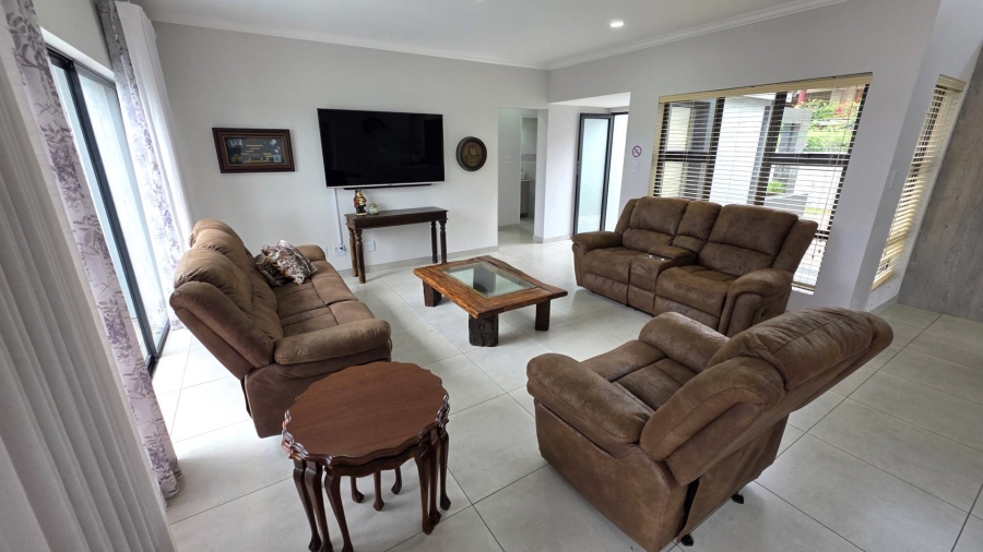 3 Bedroom Property for Sale in Kosmos Ridge North West